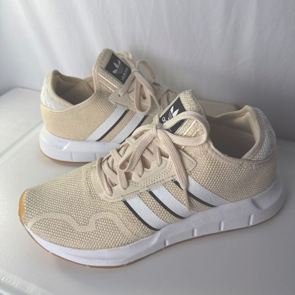 Adidas Womens Swift Run X FY2998 White/Cream Running Shoes Sneakers Size 7